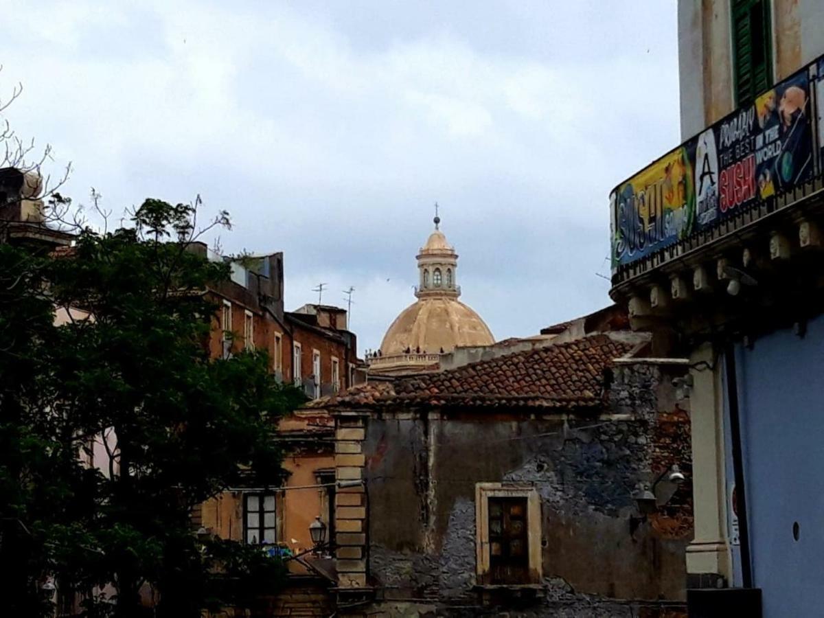 Casa Vacanza Curro Catánia Buitenkant foto