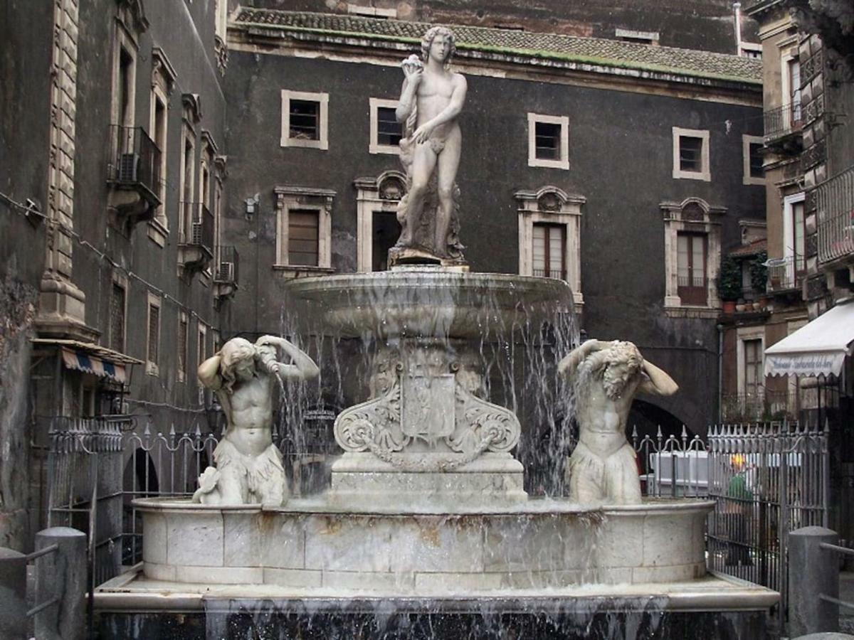Casa Vacanza Curro Catánia Buitenkant foto